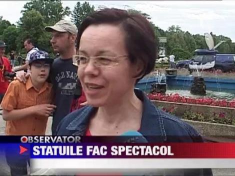 Statuile fac spectacol in Parcul Herastrau