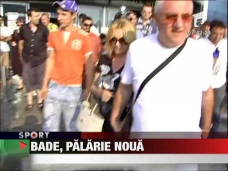 Mitica Dragomir s-a intors din Elvetia cu doua palarii noi