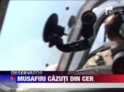 Doi danezi au aterizat de urgenta pe un camp din Arad