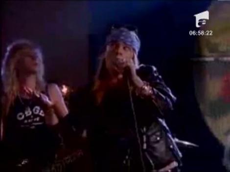 Axl Rose, solistul trupei rock americane Guns N' Roses, pradat de hoti