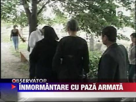 Carmen Satran, inmormantare cu paza armata