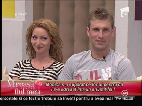 Monica si Ionut se tachineaza