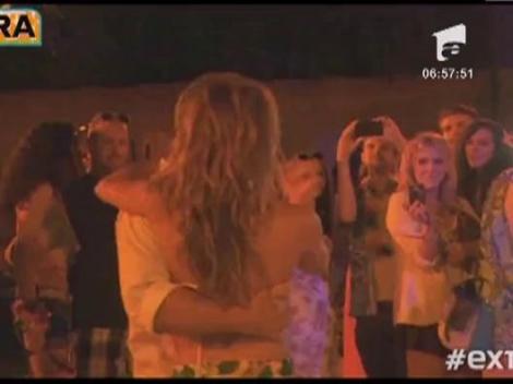 Mel Gibson a facut show la aniversarea unei tinere actrite