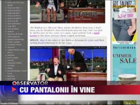 Alec Baldwin si-a dat pantalonii jos la TV