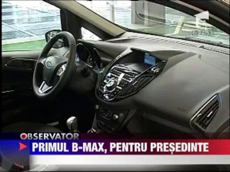 Traian Basescu si-a cumparat un automobil Ford B-max