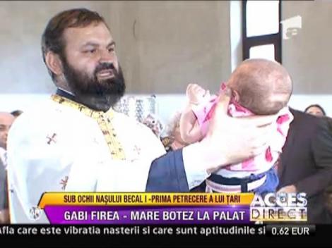 Gabriela Vranceanu Firea si Florin Pandele si-au crestinat fiul
