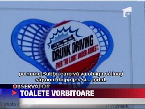 In barurile din SUA exista toalete care ii atentioneaza verbal pe soferi