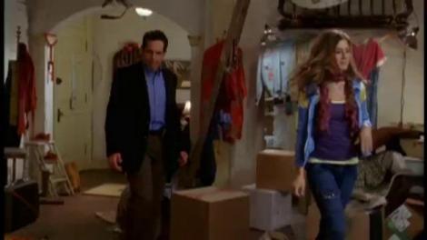 Urmareste, astazi, de la 20.20: "Surpriza: Vine Polly!". Gaseste indiciul, trimite-l, si poti castiga o excursie la Varna cu familia!