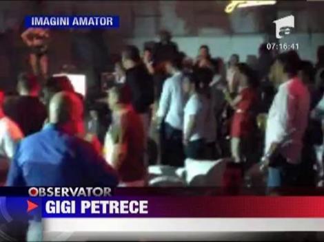 Gigi Becali a petrecut intr-un club de pe litoral