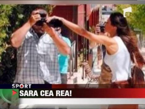 Sara Carbonero a vrut sa ia la bataie un fotograf