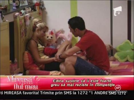 Edina sustine ca ii este foarte greu sa mai reziste in competitie