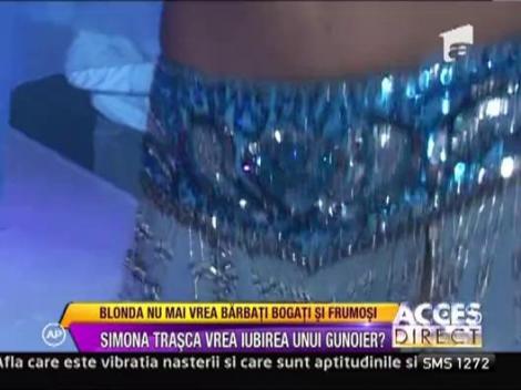 Simona Trasca s-a lecuit de tinerii atragatori si de barbatii cu bani!