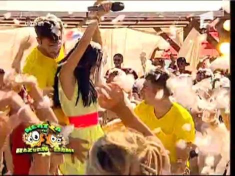 Celia feat. Shaggy - "Dame"