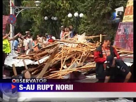 Furtunile fac ravagii in Romania: Grindina mai mare decat oul de gaina