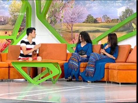 Etnic, blocate in aeroport