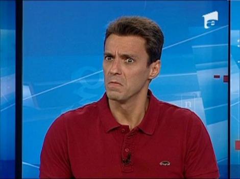 Vezi cum imita Mircea Badea privirea lui Traian Basescu!