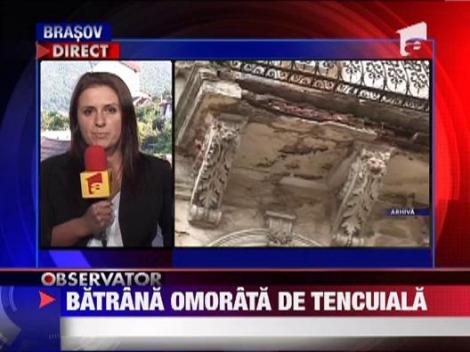 Brasov: O femeie a murit, dupa ce o bucata de tencuiala i-a cazut in cap