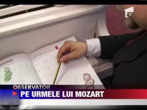 O fetita de doi ani ii calca pe urme marelui Mozart