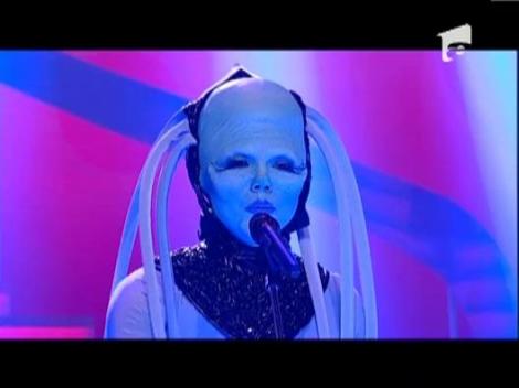 A dat-o de gol vocea! Paula Seling, vedeta din spatele personajului "Diva Plavalaguna"