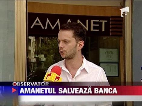 Romanii datornici, mana cereasca pentru casele de amanet