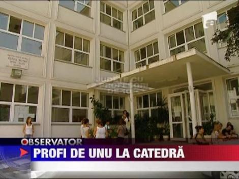 Profesori care iau la teste note de 1 si 2 predau elevilor