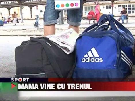 Mama Cristinei Bujin a plecat la Londra cu trenul