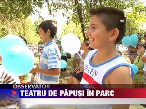 Teatru de papusi in parc