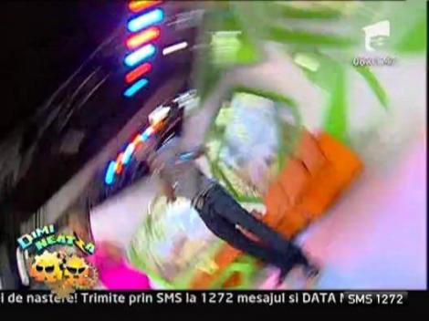 Vezi videoclipul piesei "Reason To Feel Love" - Mike Diamondz!