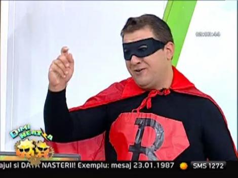 "Super Bulinel" isi arata super puterile