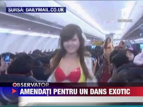 O companie aeriana din Vietnam, amendata pentru ca a oferit dansuri exotice pasagerilor