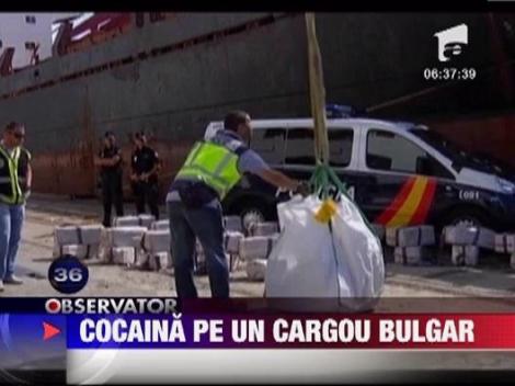 Politia spaniola a confiscat trei tone de cocaina la bordul unei nave comerciale