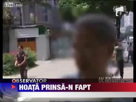 O hoata de buzunare din China, filmata in plina actiune
