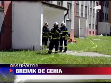 Imitator al lui Breivik, arestat in Cehia: Politia a gasit un adevarat arsenal in casa acestuia 