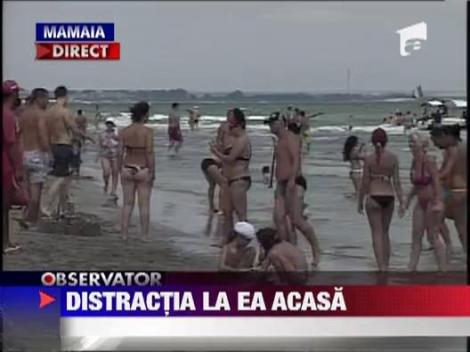 Mii de turisti isi fac antrenamentul pentru concertul lui Michel Telo