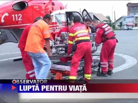 Nou-nascut de trei zile cu malformatii congenitale, transportat cu un elicopter SMURD la Bucuresti