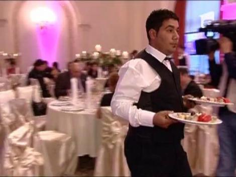 Sa fie cu noroc: Elena Basescu se pregateste de nunta!