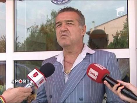 Porumboiu n-a lasat-o pe Steaua sa se antreneze pe stadionul din Vaslui