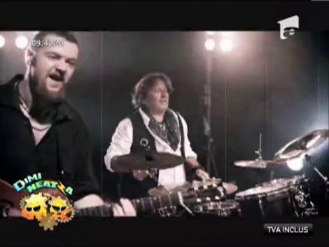 Bosquito feat.Ovidiu Lipan Tandarica – „Intuneric in Culori”