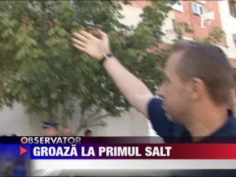 Primul zbor cu parasuta putea fi ultimul, pentru o tanara de 21 de ani