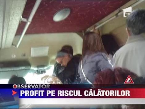 Cursele de microbuze, pline ochi