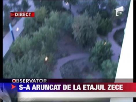 S-a aruncat de la etajul zece din cauza unor probleme de conjugale