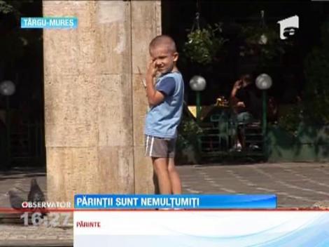 Parintii sunt nemultumiti de amanarea noului an scolar