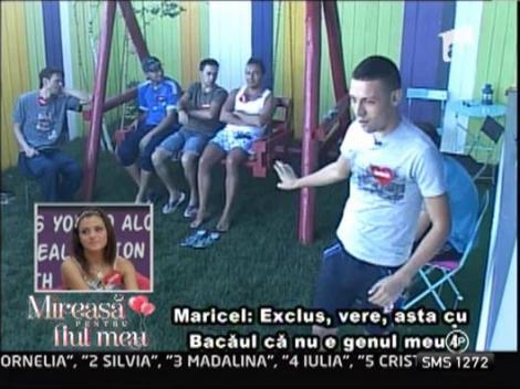 Baietii au schimbat cateva impresii despre fete dupa ce le-au vazut la Gala