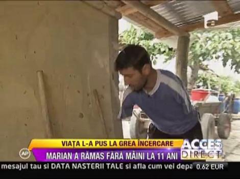 Impresionant! A ramas fara maini la 11 ani, dar stie sa mearga pe bicicleta si vrea sa isi ridice singur o casa!