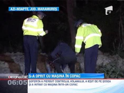 Grav accident de circulatie in Maramures! Doua femei si un copil, raniti dupa ce s-au izbit cu masina de un copac