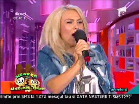 Asculta in premiera noul single semnat Amna - "Feel Alone"!