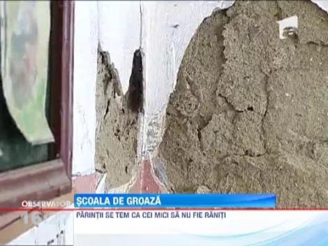 Scoala de groaza in Vrancea: Copiii vor invata in trei schimburi, din lipsa salilor de clasa!