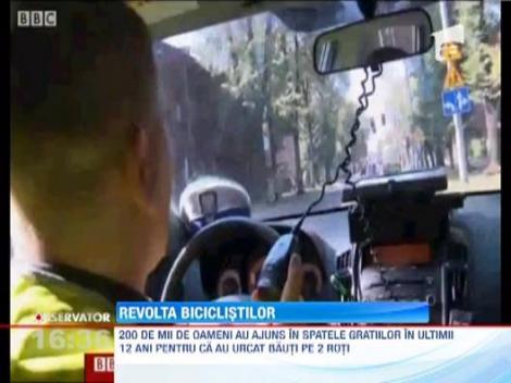 Mersul pe bicicleta dupa ce ai baut: in toata lumea, scapi cu o amenda, in Polonia, faci inchisoare