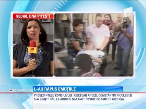 Presedintele CJ Arges, scos pe targa din sediul DNA Pitesti, unde se afla pentru audieri