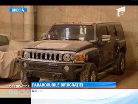 Mii de masini au fost abandonate in depozitele din Grecia din cauza crizei!